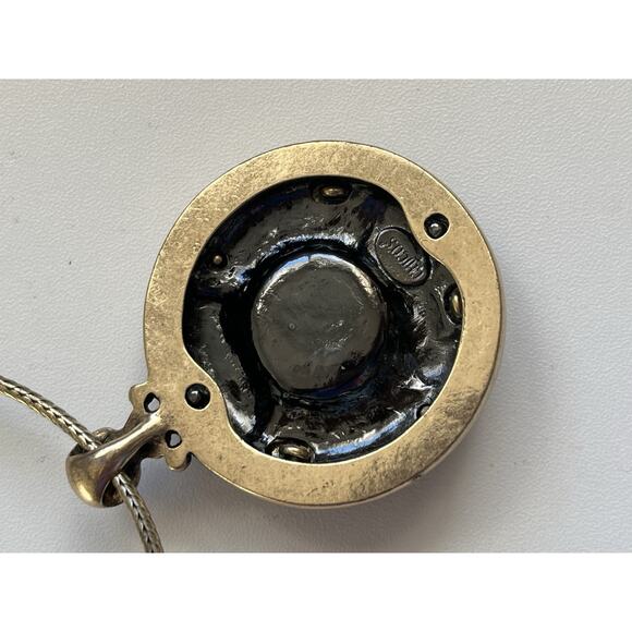 Chico's Pendant Necklace Antique Gold Tone Swirl Disc Red Glass Medallion 20” - Picture 4 of 6